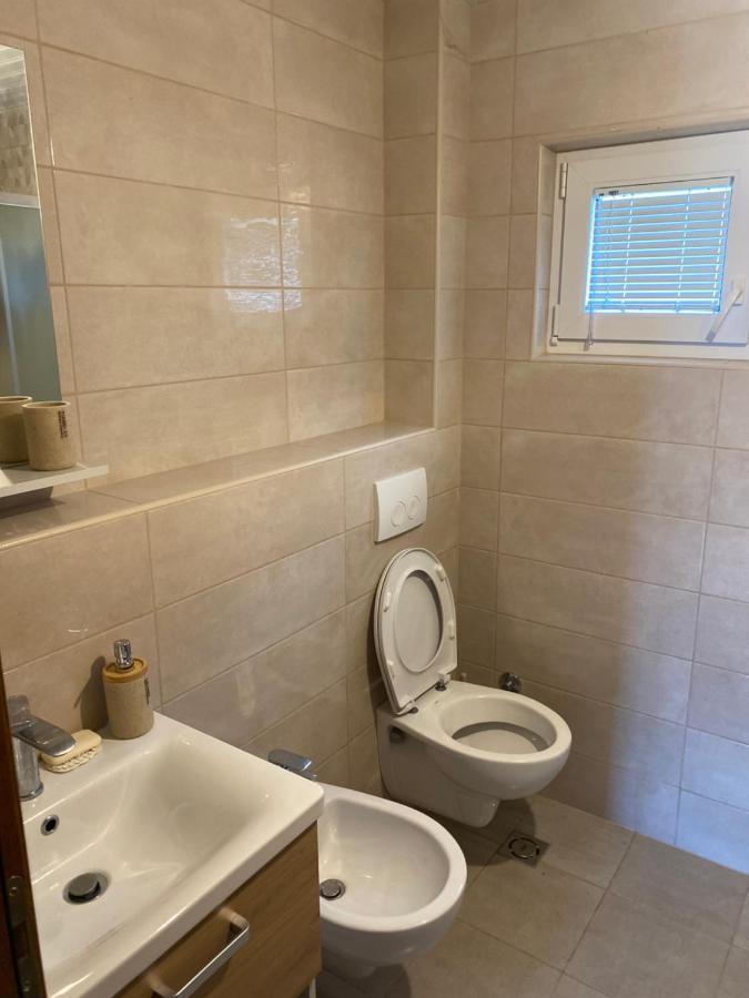 Apartman 02 บาร์ ภายนอก รูปภาพ